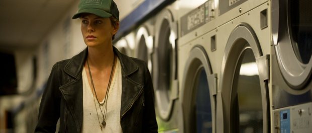 Dark-Places-laundromat